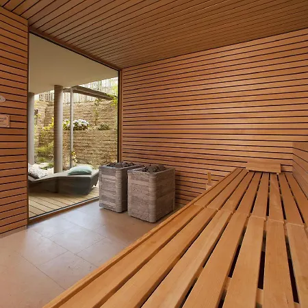 Отель Hirschen Horn Гайнхофен