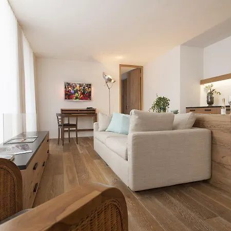 מלון Hirschen Horn גיינהופן