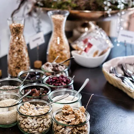 Hirschen Horn Отель 3*