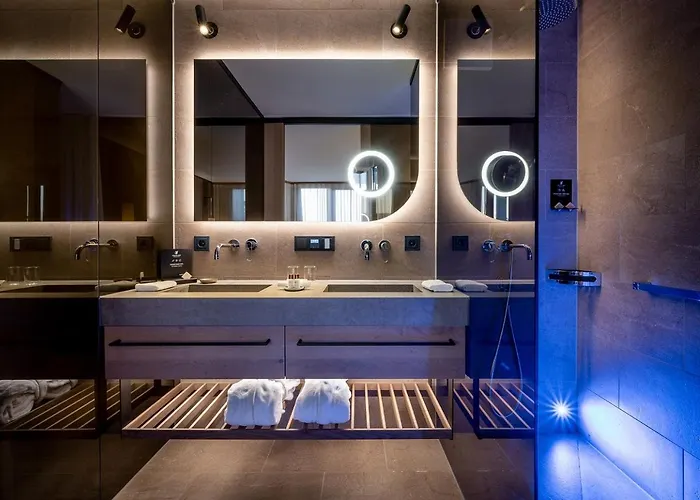 Szálloda Hirschen Horn 3*